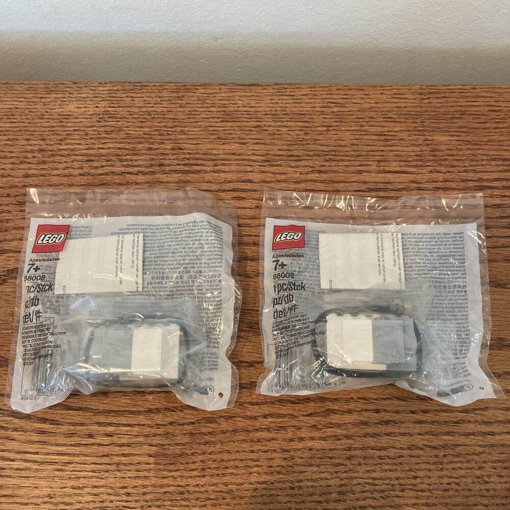 LEGO 88008 Medium Linear Motors for Haunted House 10273 (LOT2)NEW FACTORY SEALED